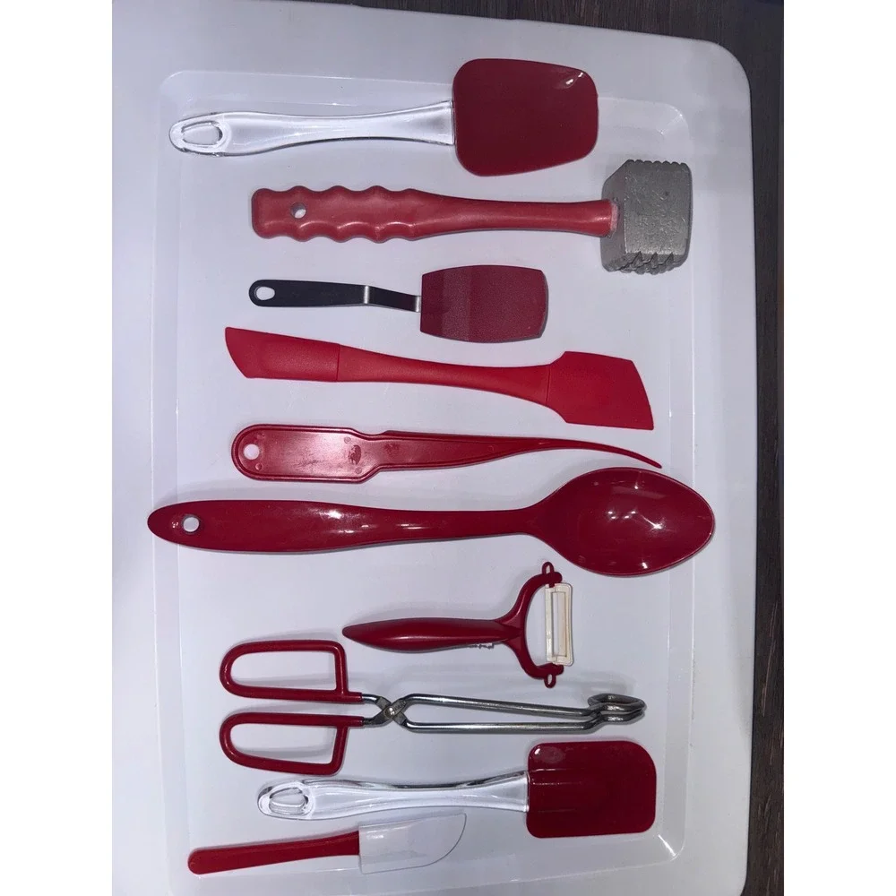 Red Kitchen‎ Utensil Bundle